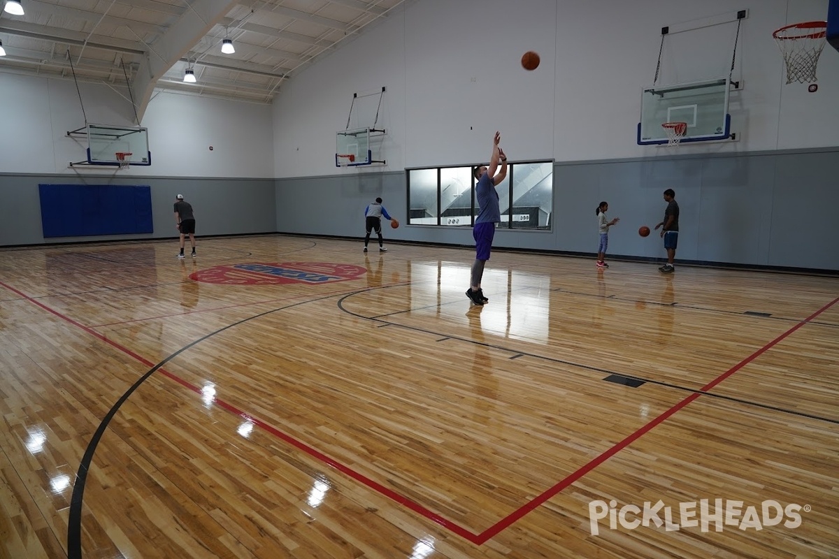 Play Pickleball At Genesis Health Clubs - South Suburban: Court ...